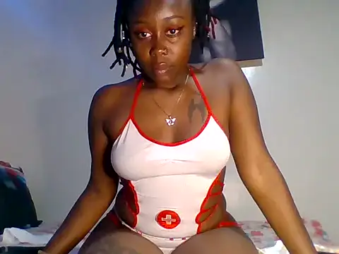 Lyiaspark online show from December 2, 2024, 12:29 pm