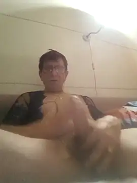 felice66 online show from November 24, 2025, 9:14 pm