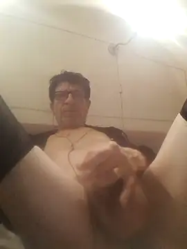 felice66 online show from December 3, 2025, 9:02 pm