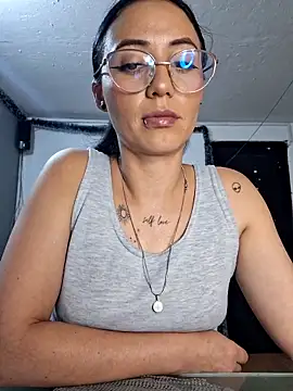 anny roberts online show from February 23, 2025, 6:34 pm