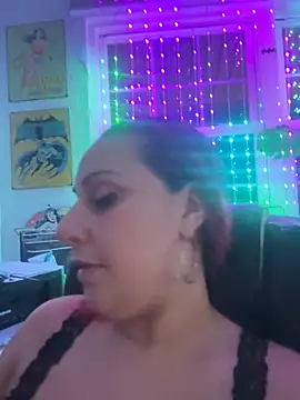 DeeLight124 online show from September 9, 2025, 7:30 am