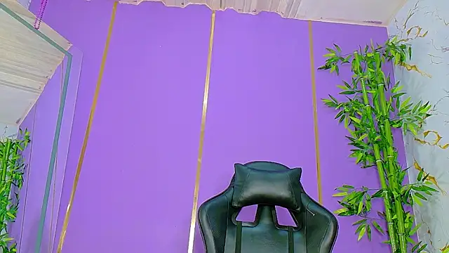 scarlet-jonesx online show from October 31, 2025, 10:22 pm