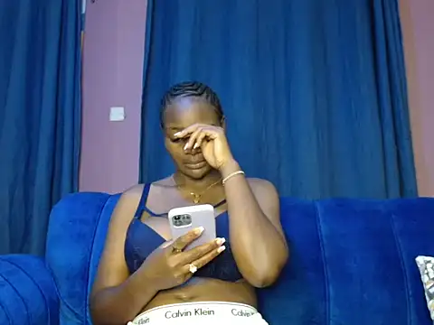 Snapshot of Cess_lavie chatting on June 10, 2026, 5:12 pm Cess lavie online show from June 10, 2026, 5:12 pm