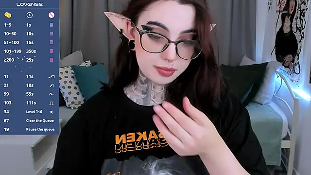 Dixi Pixi  online show from February 1, 2025, 5:49 am