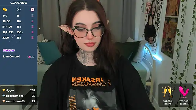 Dixi Pixi  online show from February 2, 2025, 8:46 am