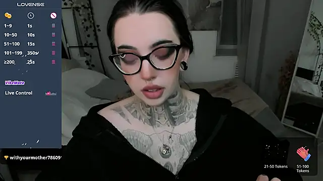 Dixi Pixi  online show from June 5, 2026, 6:42 am