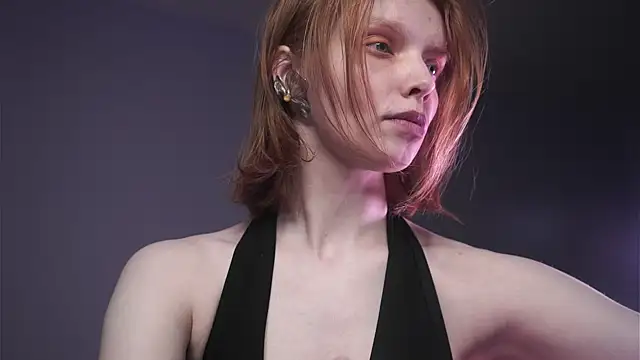 ginger hugs online show from February 23, 2025, 4:17 am