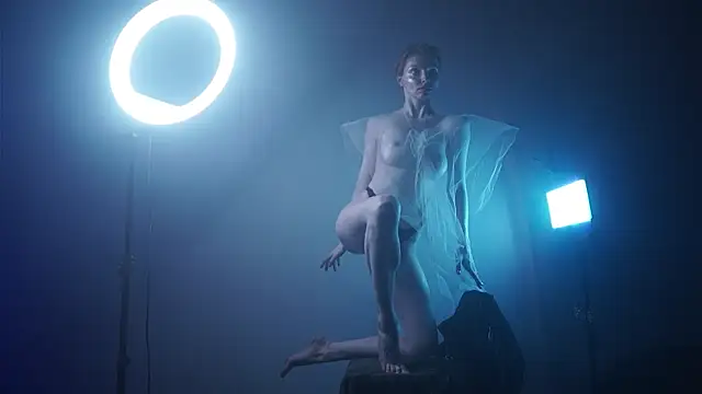 ginger hugs online show from March 14, 2025, 4:21 am