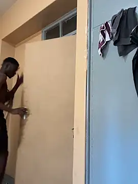 HottSledge online show from February 10, 2026, 7:01 am