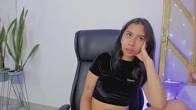 MissSussy online show from March 12, 2025, 3:35 am