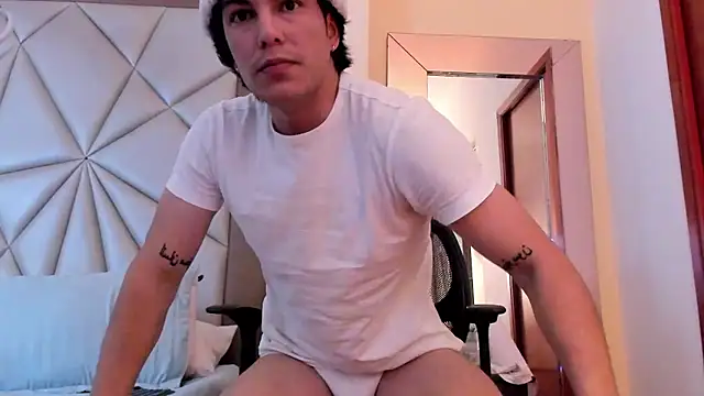 Karimferrer online show from December 3, 2024, 4:14 am