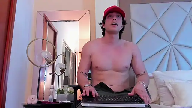 Karimferrer online show from February 4, 2025, 7:18 am