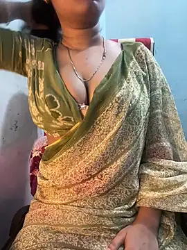 Snapshot of Spicy_sari_girl chatting on June 23, 2026, 2:42 am Spicy sari girl online show from June 23, 2026, 2:42 am