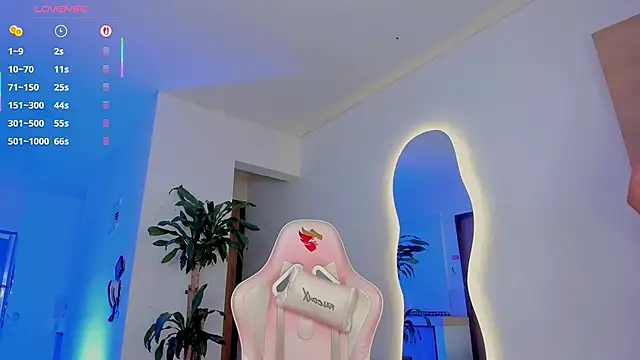 Snapshot of Pretty_Mariangel chatting on November 1, 2025, 12:07 pm Pretty Mariangel online show from November 1, 2025, 12:07 pm