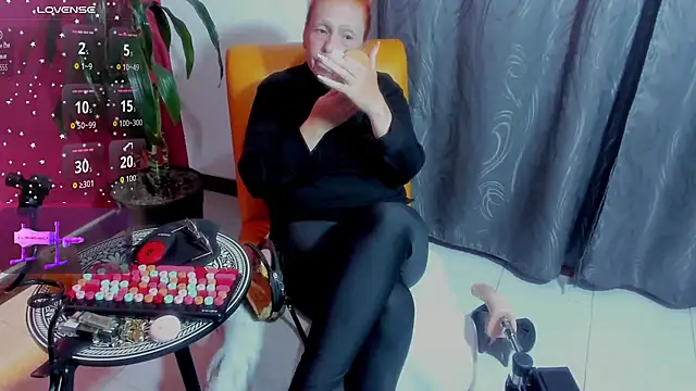 BrendaSex Hot online show from October 3, 2025, 8:50 pm