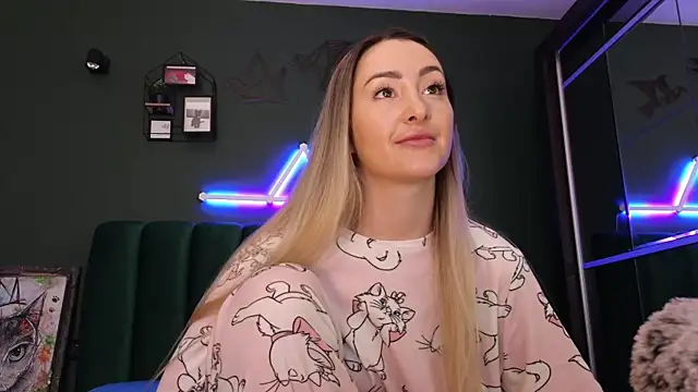 kimmie meow online show from January 17, 2025, 6:12 pm