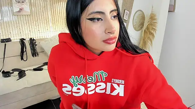 RACHEL EV online show from October 1, 2025, 10:32 am