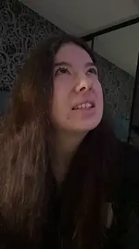 Snapshot of Kimi_Ass chatting on May 18, 2026, 11:05 am Kimi Ass online show from May 18, 2026, 11:05 am