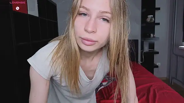 Elis Fox online show from May 30, 2026, 8:00 am