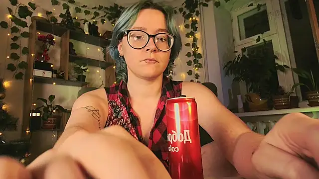 alisahug online show from December 6, 2024, 8:29 pm