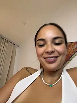 gabyaridi online show from February 23, 2025, 3:24 am