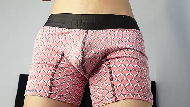 MarcoAlexLatino online show from October 2, 2025, 3:35 am