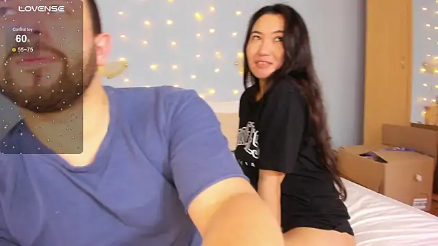 Snapshot of NikkiNSerdron chatting on September 10, 2025, 4:01 am NikkiNSerdron online show from September 10, 2025, 4:01 am