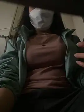 Tuongvy05 online show from December 21, 2024, 1:21 pm