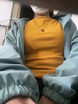 Tuongvy05 online show from January 13, 2025, 5:44 am