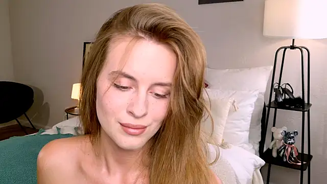 RozzitaBedberry online show from September 10, 2025, 1:00 pm