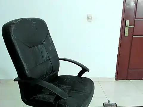 Chandler ken online show from December 1, 2025, 1:21 am