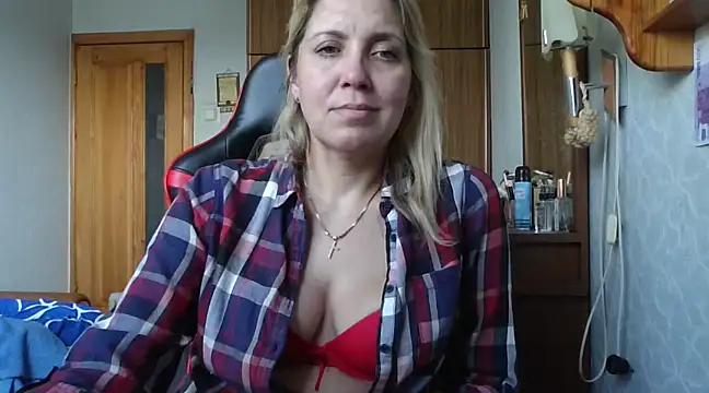 IrinaB1 online show from March 1, 2025, 10:45 am