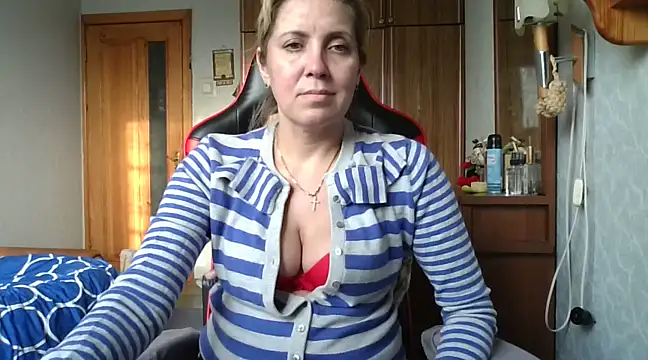 IrinaB1 online show from March 2, 2025, 2:00 pm