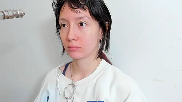 lizzy davis 1 online show from October 12, 2025, 4:22 am