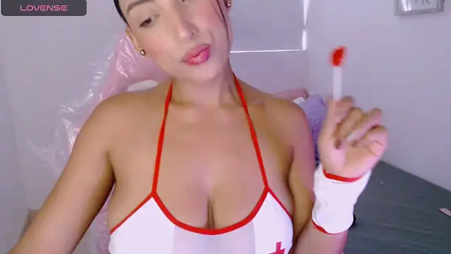 paulett2024 online show from October 16, 2025, 7:37 pm