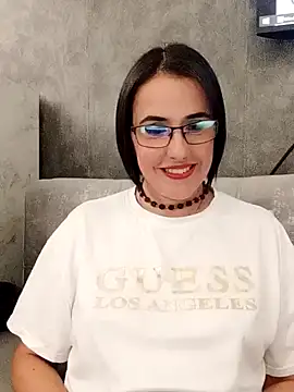 IsisBlake online show from January 30, 2025, 2:15 pm