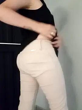 IsisBlake online show from February 7, 2025, 11:24 pm