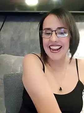 IsisBlake online show from February 8, 2025, 7:27 pm