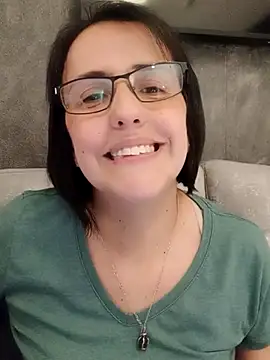 IsisBlake online show from February 26, 2025, 5:28 pm