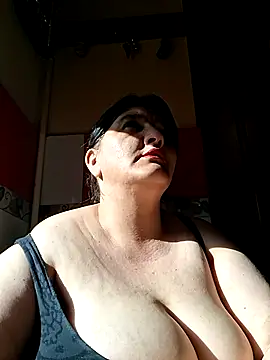 SexyNicool35 online show from April 20, 2026, 6:16 am