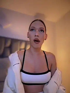 Carlita cute online show from March 13, 2025, 3:44 am