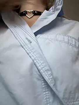 Crazy-Rosa online show from February 18, 2025, 8:05 am