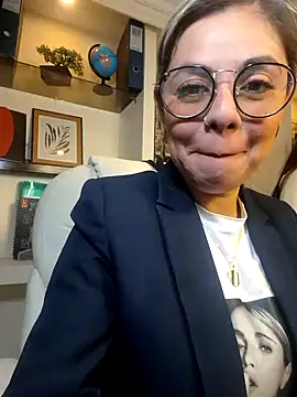 Cata Office-12 online show from December 12, 2024, 3:37 pm