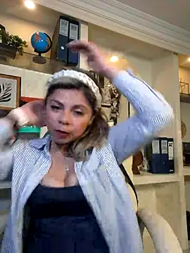 Cata Office-12 online show from December 28, 2024, 6:18 pm