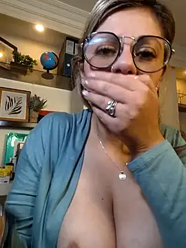 Cata Office-12 online show from January 9, 2025, 2:51 pm