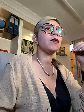 Cata Office-12 online show from January 22, 2025, 4:12 pm