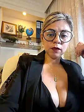 Cata Office-12 online show from January 27, 2025, 5:04 pm