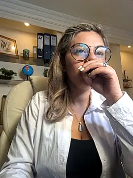 Cata Office-12 online show from February 26, 2025, 8:44 pm