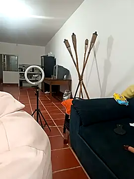 Afroditabichota online show from March 21, 2025, 6:49 am