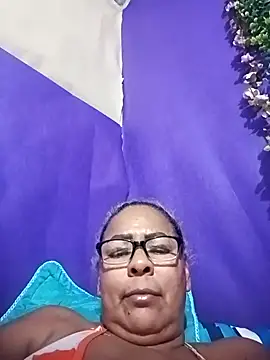 Afroditabichota online show from September 10, 2025, 11:16 pm